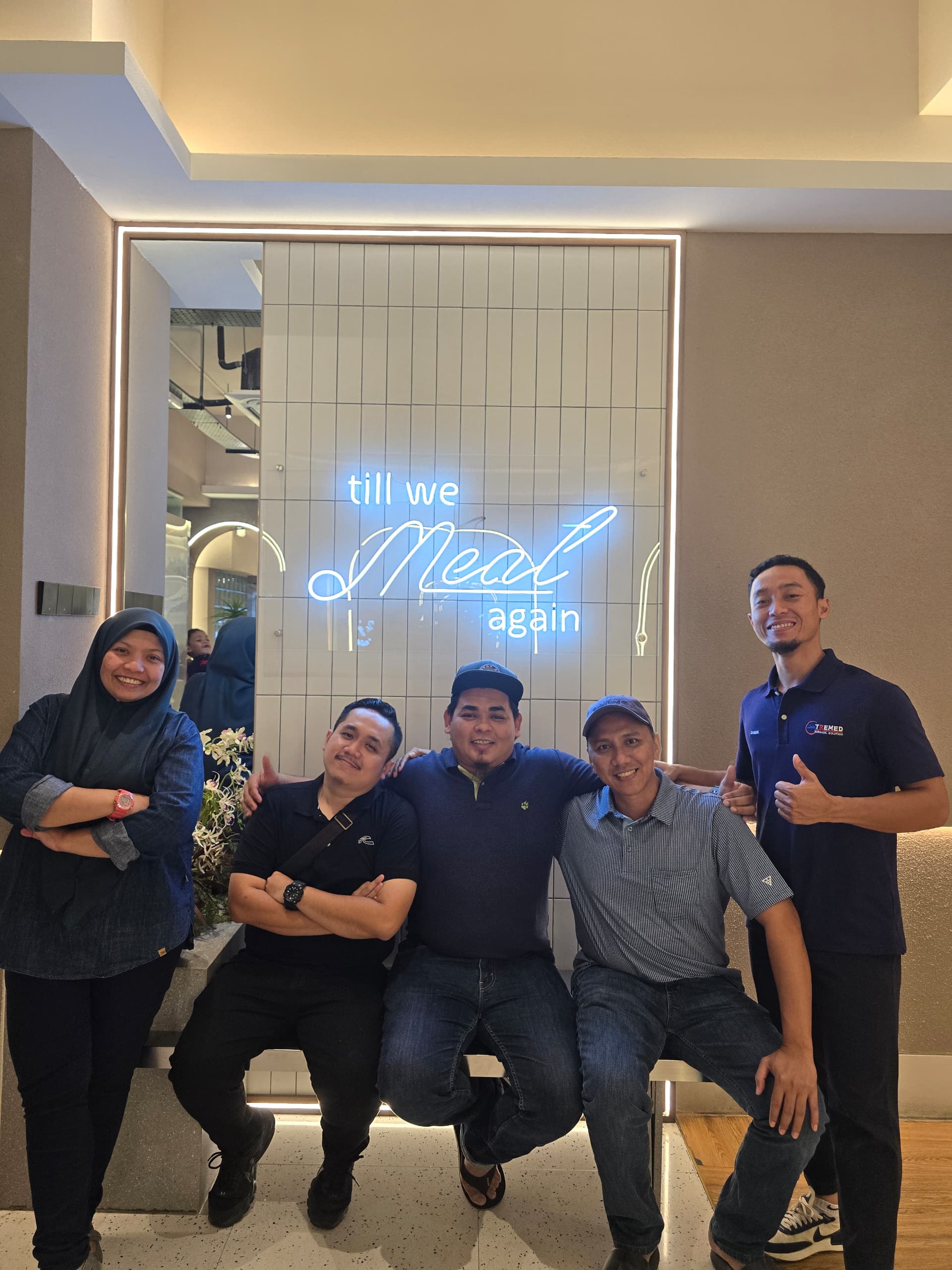 TREMED Surgical Solution team
